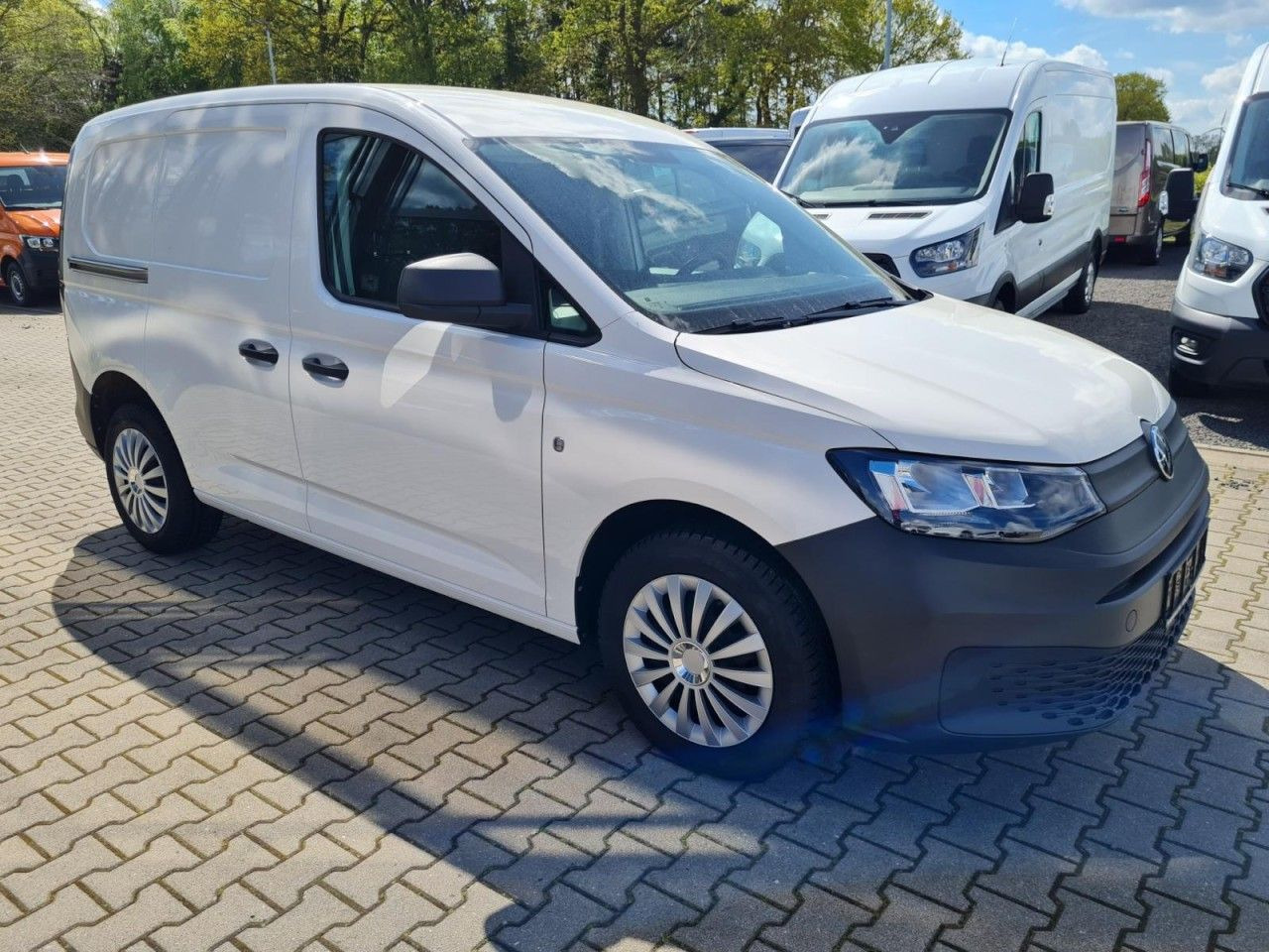 Volkswagen Caddy Kasten Cargo 2.0 TDI KLIMA KOMFORT PDC - Furgoneta pequeña: foto 3 Volkswagen Caddy Kasten Cargo 2.0 TDI KLIMA KOMFORT PDC - Furgoneta pequeña: foto 3