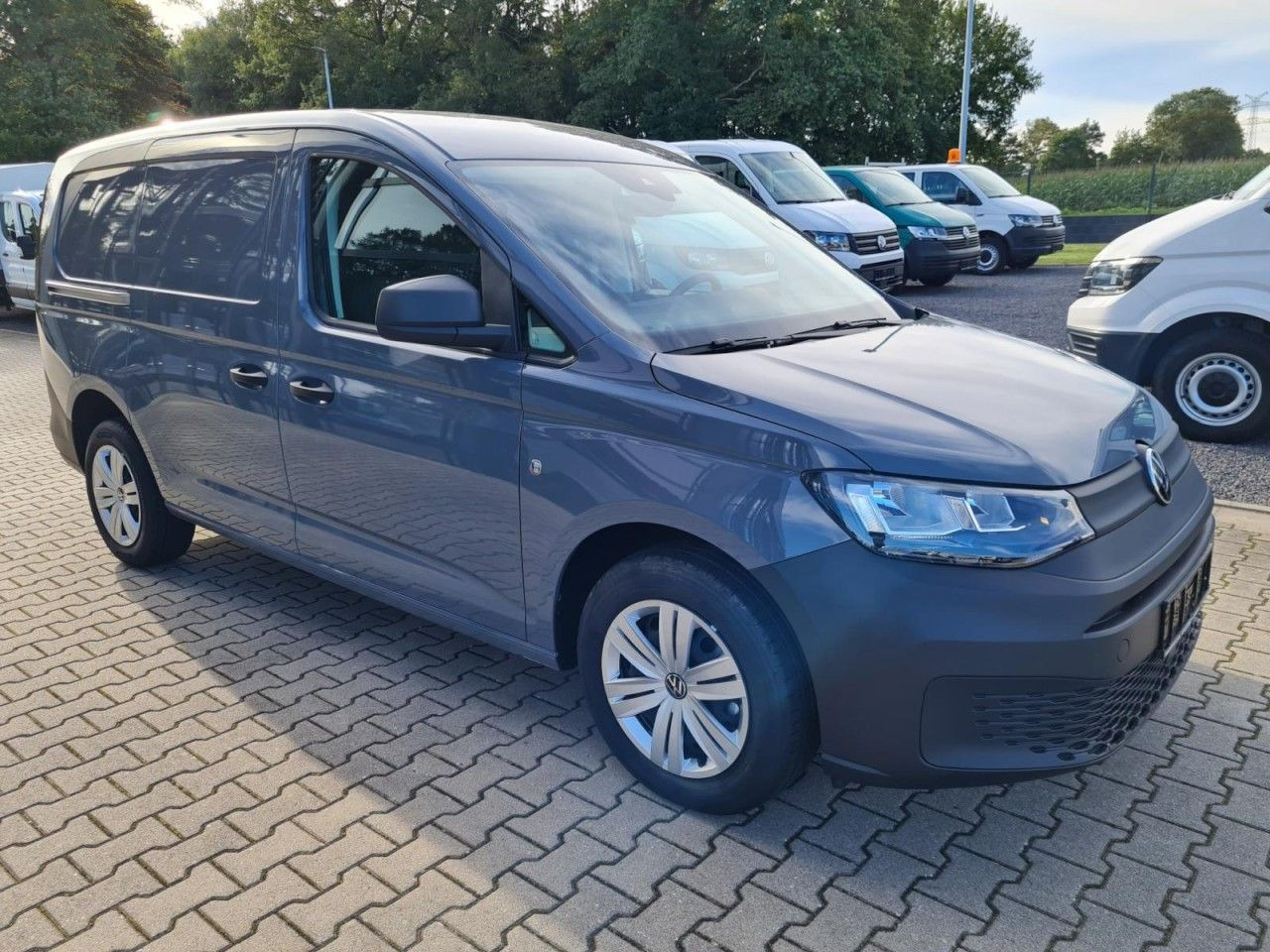 Volkswagen Caddy Kasten Cargo TDI Maxi PDC KLIMA TEMPOMAT - Furgoneta pequeña: foto 3 Volkswagen Caddy Kasten Cargo TDI Maxi PDC KLIMA TEMPOMAT - Furgoneta pequeña: foto 3