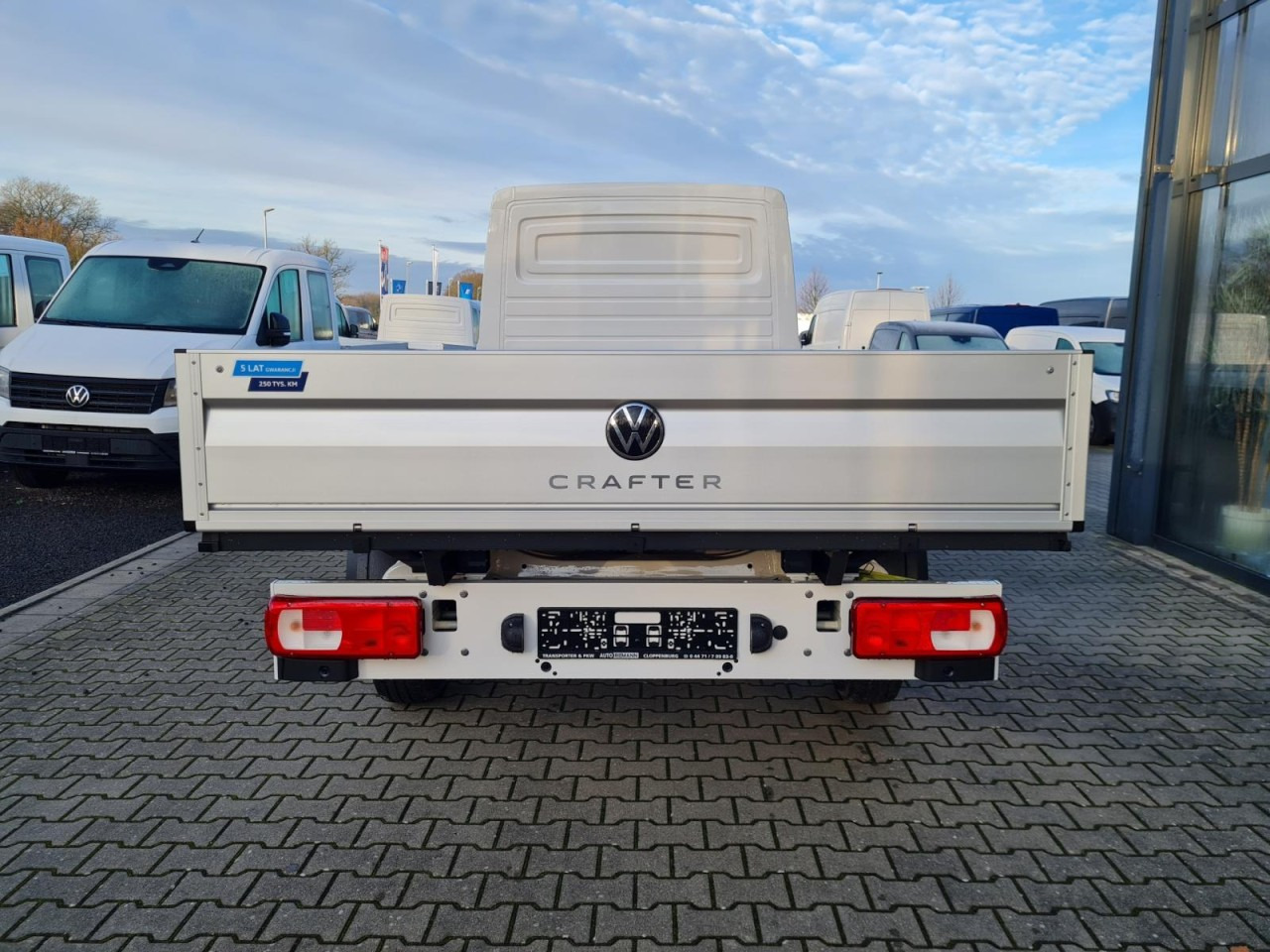 Volkswagen Crafter 35 Pritsche Doka TDI L4 KLIMA PDC TEMPOMAT - Furgoneta caja abierta, Furgoneta combi: foto 5 Volkswagen Crafter 35 Pritsche Doka TDI L4 KLIMA PDC TEMPOMAT - Furgoneta caja abierta, Furgoneta combi: foto 5