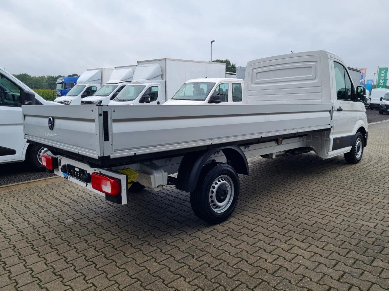 Volkswagen Crafter 35 Pritsche TDI Pritsche L4 KLIMA TEMPOM - Furgoneta caja abierta: foto 4 Volkswagen Crafter 35 Pritsche TDI Pritsche L4 KLIMA TEMPOM - Furgoneta caja abierta: foto 4