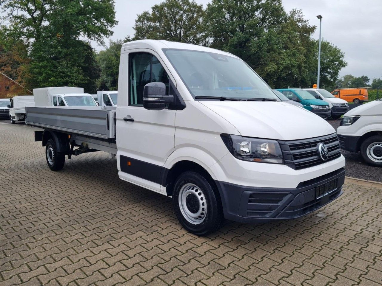Volkswagen Crafter 35 Pritsche TDI Pritsche L4 KLIMA TEMPOM - Furgoneta caja abierta: foto 3 Volkswagen Crafter 35 Pritsche TDI Pritsche L4 KLIMA TEMPOM - Furgoneta caja abierta: foto 3