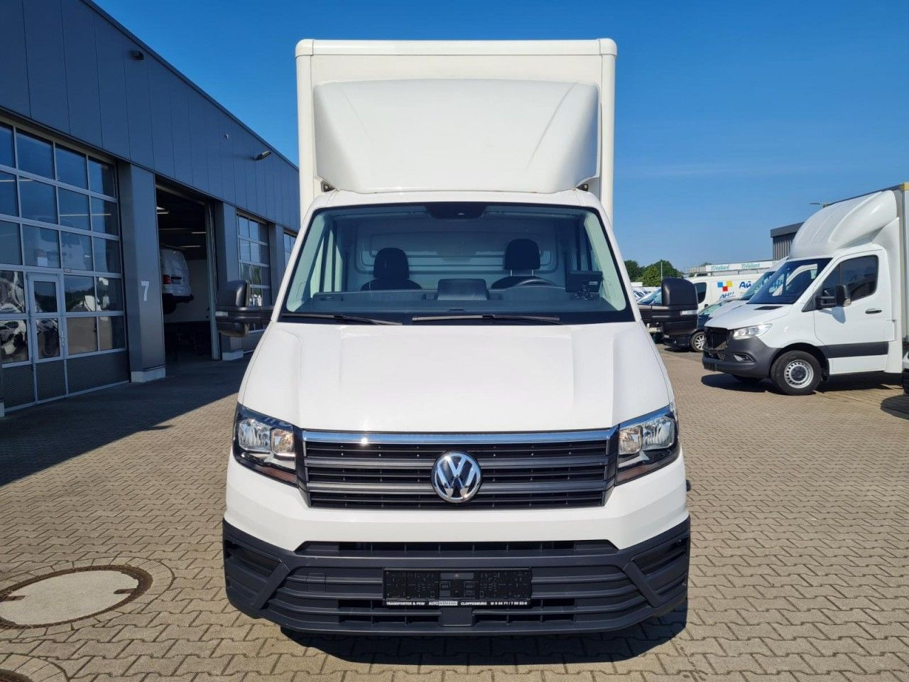 Volkswagen Crafter 50 Koffer hoch 2.0 TDI LBW KLIMA KAMERA - Furgoneta caja cerrada: foto 2 Volkswagen Crafter 50 Koffer hoch 2.0 TDI LBW KLIMA KAMERA - Furgoneta caja cerrada: foto 2