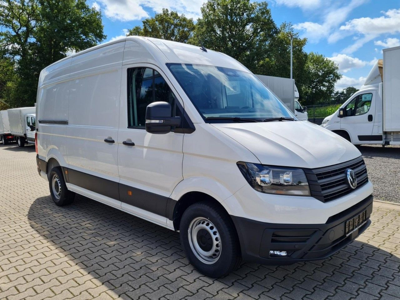 Volkswagen Crafter Kasten MR L3H3 KLIMA TEMPOMAT Mod. 25 - Furgoneta pequeña: foto 3 Volkswagen Crafter Kasten MR L3H3 KLIMA TEMPOMAT Mod. 25 - Furgoneta pequeña: foto 3