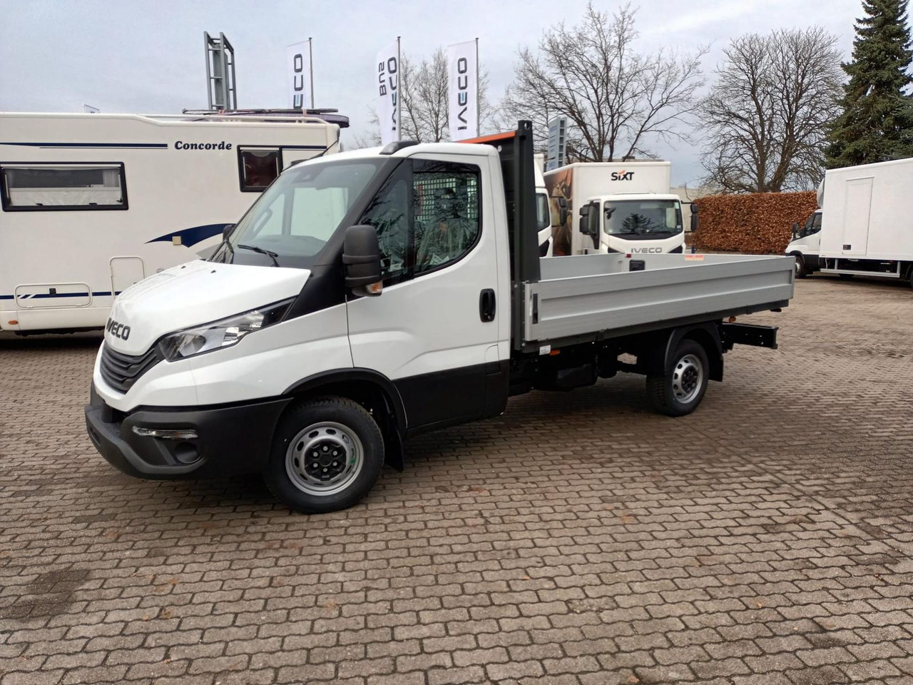 Iveco Daily 35S16H3.0Y *3,5m Pritsche *KLIMA*AHK*RA... - Furgoneta caja abierta: foto 2 Iveco Daily 35S16H3.0Y *3,5m Pritsche *KLIMA*AHK*RA... - Furgoneta caja abierta: foto 2