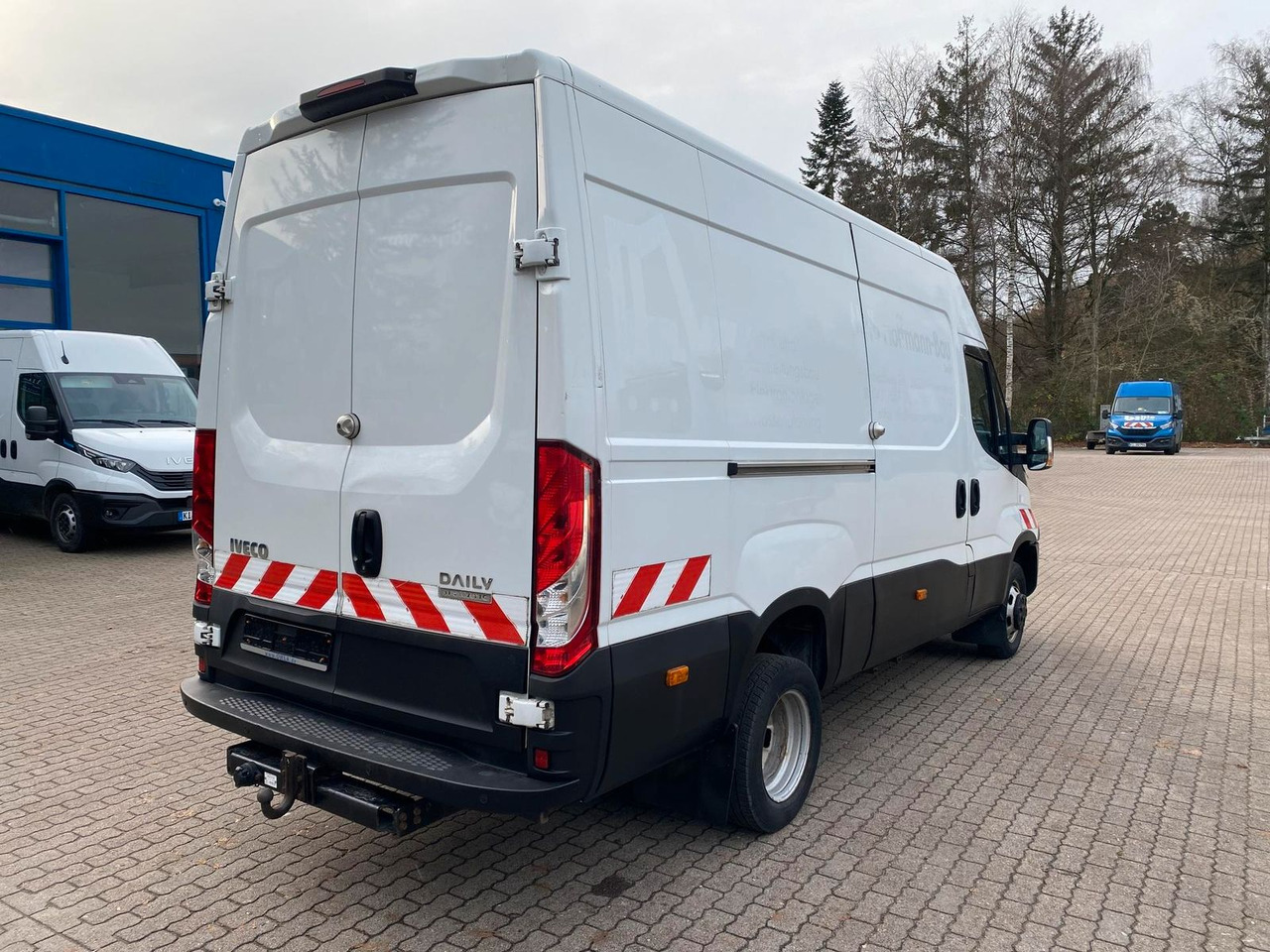 Furgón Iveco Daily 50C18HA8V 3520L *AHK* KLIMA*Sitzheizung...: foto 8