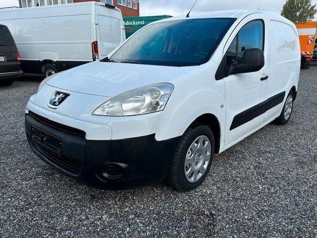 Peugeot Partner Komfort Kühlanlage 90PS Schalter - Furgoneta frigorifica: foto 1 Peugeot Partner Komfort Kühlanlage 90PS Schalter - Furgoneta frigorifica: foto 1