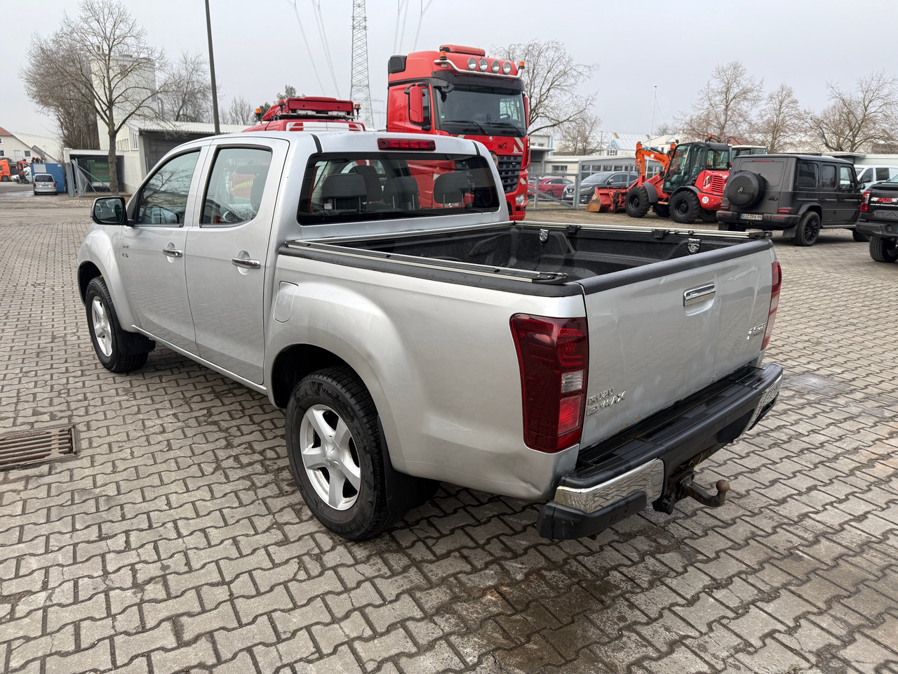 Isuzu DMAX 2,5 Pickup Automatik - Pick-up: foto 5 Isuzu DMAX 2,5 Pickup Automatik - Pick-up: foto 5