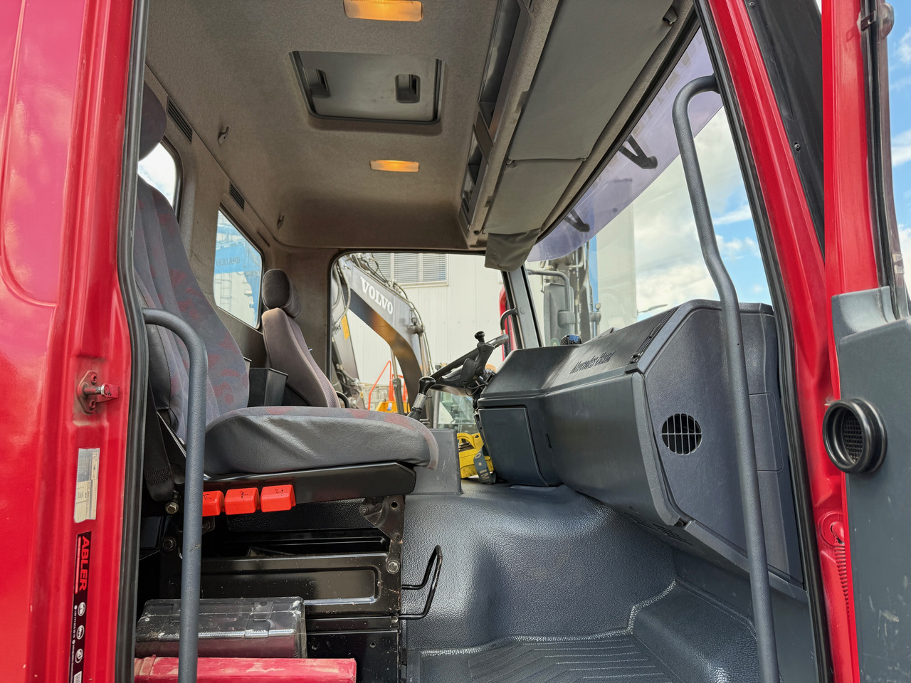 Camión caja abierta, Camión grúa Mercedes-Benz 1840 Actros 2-Seiten-Kipper mit Kran Hiab 125-3 mit Funk: foto 19
