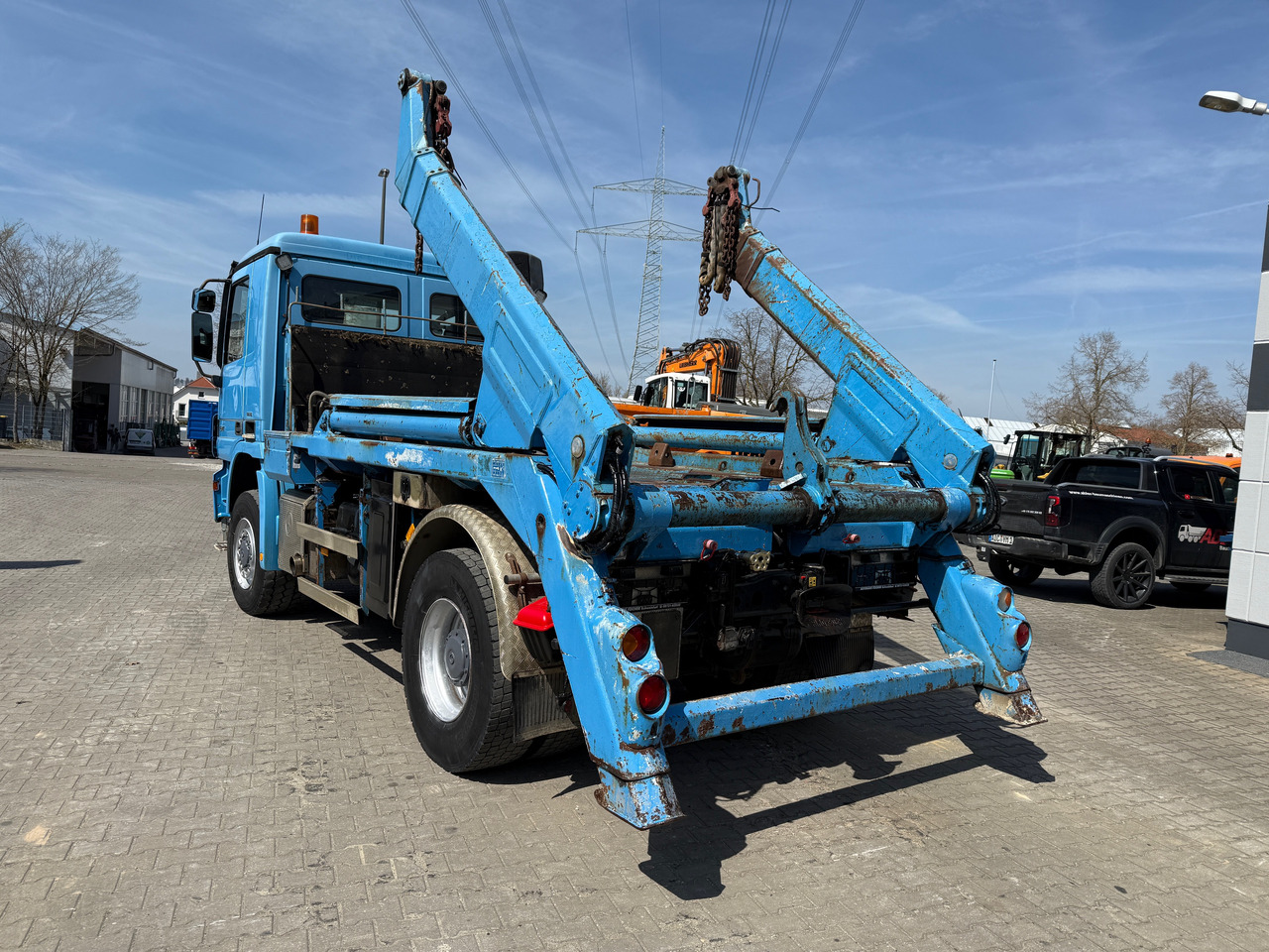 Mercedes-Benz 1841 Actros MP2 Absetzkipper 4x4 Allrad Klima - Camión portacontenedor de cadenas: foto 5 Mercedes-Benz 1841 Actros MP2 Absetzkipper 4x4 Allrad Klima - Camión portacontenedor de cadenas: foto 5