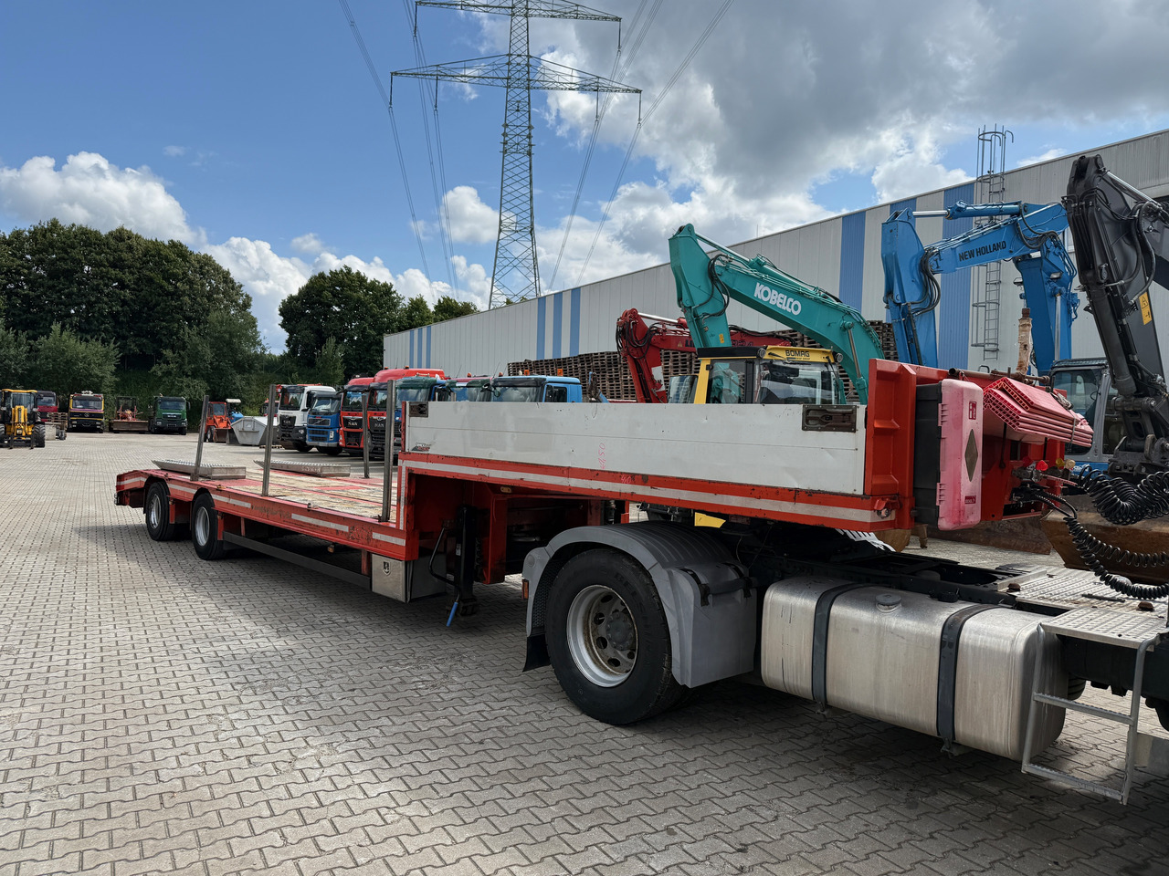 Schwarzmüller F-Serie Tieflader Nachlaufgelenkt ZS TOP - Semirremolque góndola rebajadas: foto 3 Schwarzmüller F-Serie Tieflader Nachlaufgelenkt ZS TOP - Semirremolque góndola rebajadas: foto 3