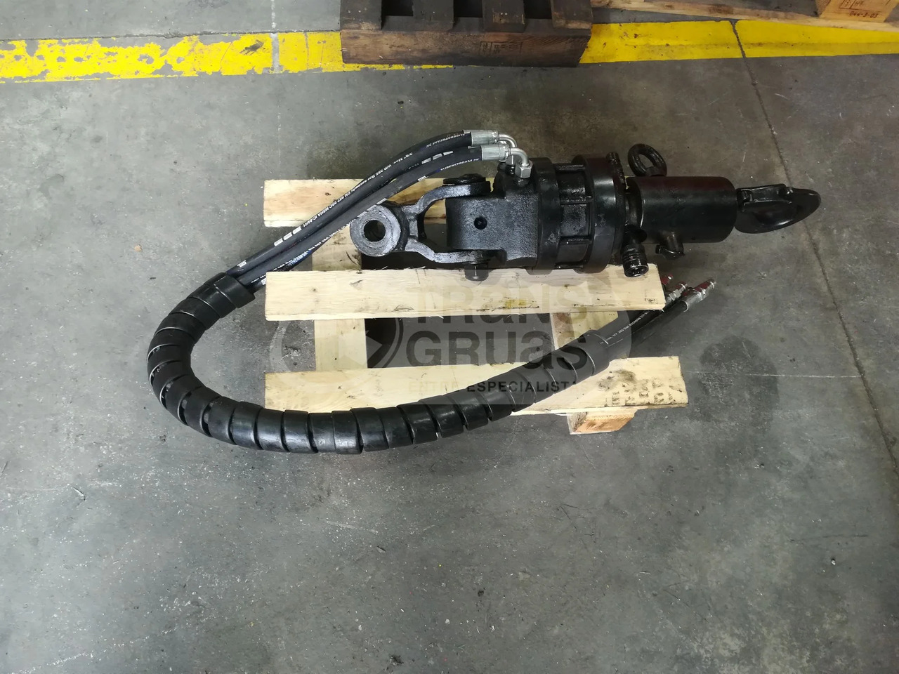 Rotator + gancho ocasión - Implemento: foto 1 Rotator + gancho ocasión - Implemento: foto 1