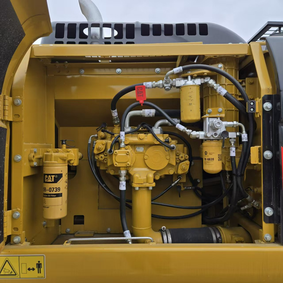 Excavadora CATERPILLAR 326D: foto 9