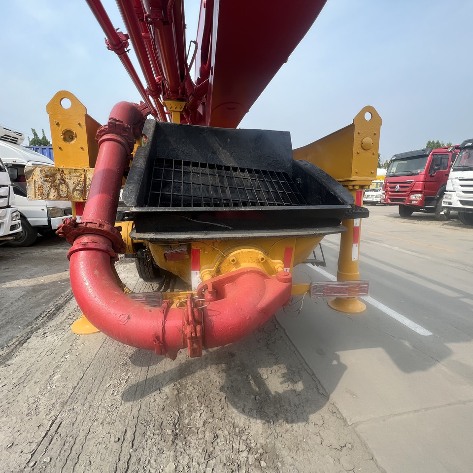 Camión bomba de hormigón SANY SY5313THB: foto 12 Camión bomba de hormigón SANY SY5313THB: foto 12