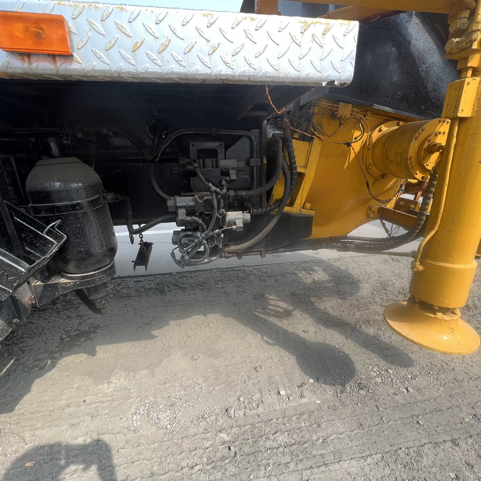 Camión bomba de hormigón SANY SY5313THB: foto 11 Camión bomba de hormigón SANY SY5313THB: foto 11