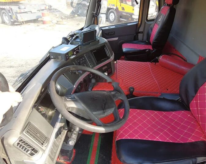 Sany STC1000 - Autogrúa: foto 5 Sany STC1000 - Autogrúa: foto 5