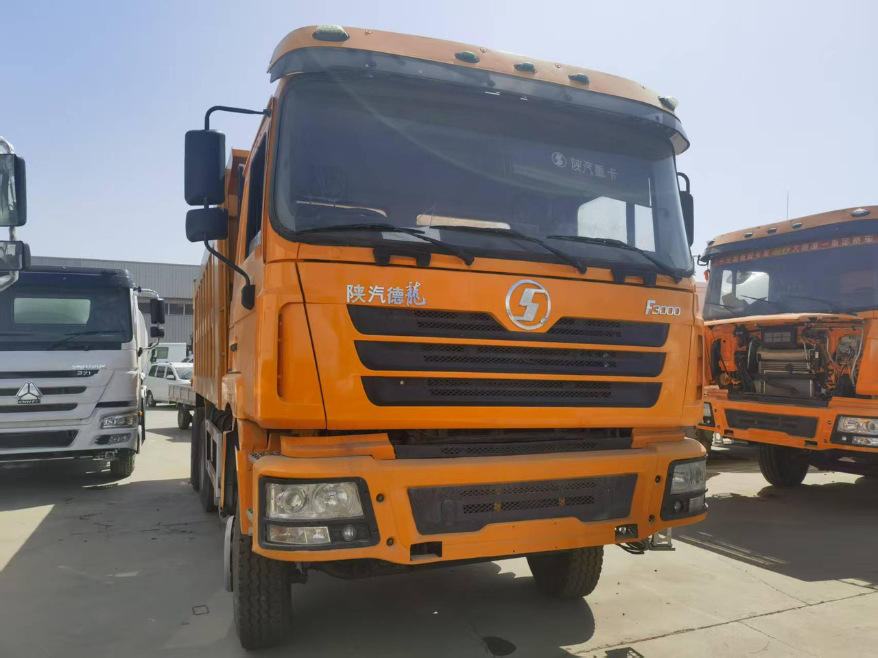 Shacman F3000 6*4 Dump truck - Camión volquete: foto 3 Shacman F3000 6*4 Dump truck - Camión volquete: foto 3