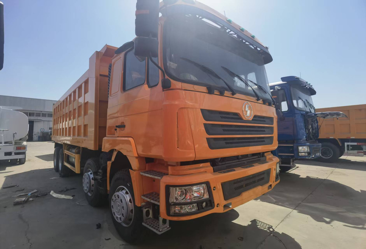 Shacman F3000 8*4 Dump truck - Camión volquete: foto 4 Shacman F3000 8*4 Dump truck - Camión volquete: foto 4