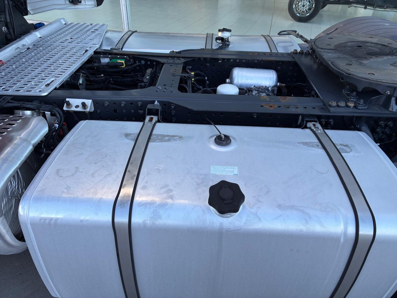 Cabeza tractora Cabeza Tractora IVECO 460 AUTOMATICO  INTARDER ADR: foto 16