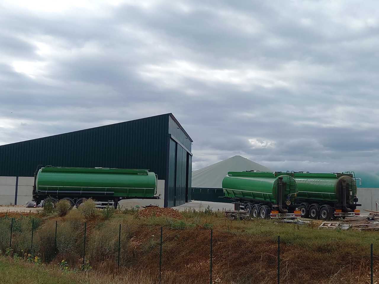 Semirremolque cisterna para transporte de substancias químicas NURSAN Slurry Tanker: foto 13
