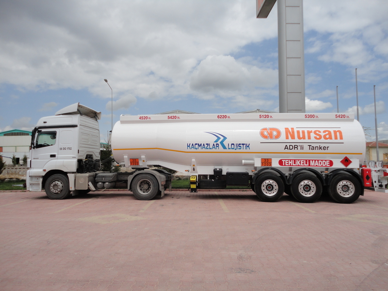 NURSAN Steel Tanker - Semirremolque cisterna: foto 1 NURSAN Steel Tanker - Semirremolque cisterna: foto 1