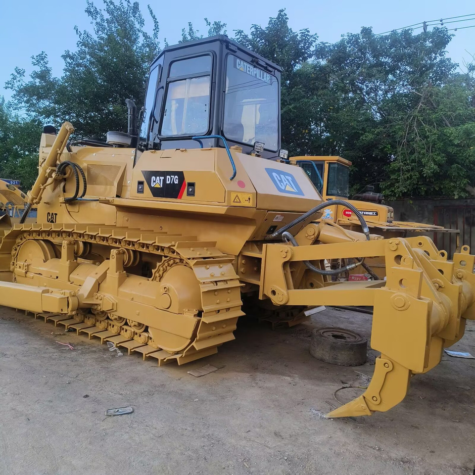 CAT D7G - Bulldozer: foto 1 CAT D7G - Bulldozer: foto 1