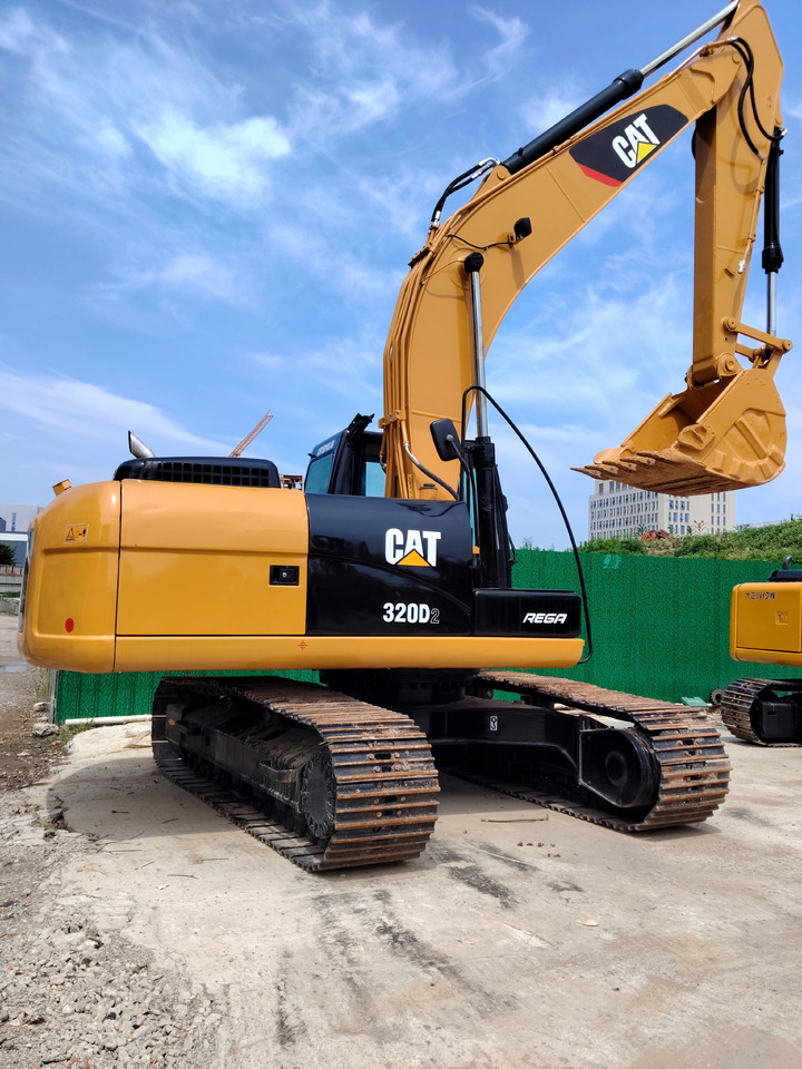 CATERPILLAR 320 D2 L WITH C7.1 ENGINE CAT 320D 2 L - Excavadora de cadenas: foto 2 CATERPILLAR 320 D2 L WITH C7.1 ENGINE CAT 320D 2 L - Excavadora de cadenas: foto 2