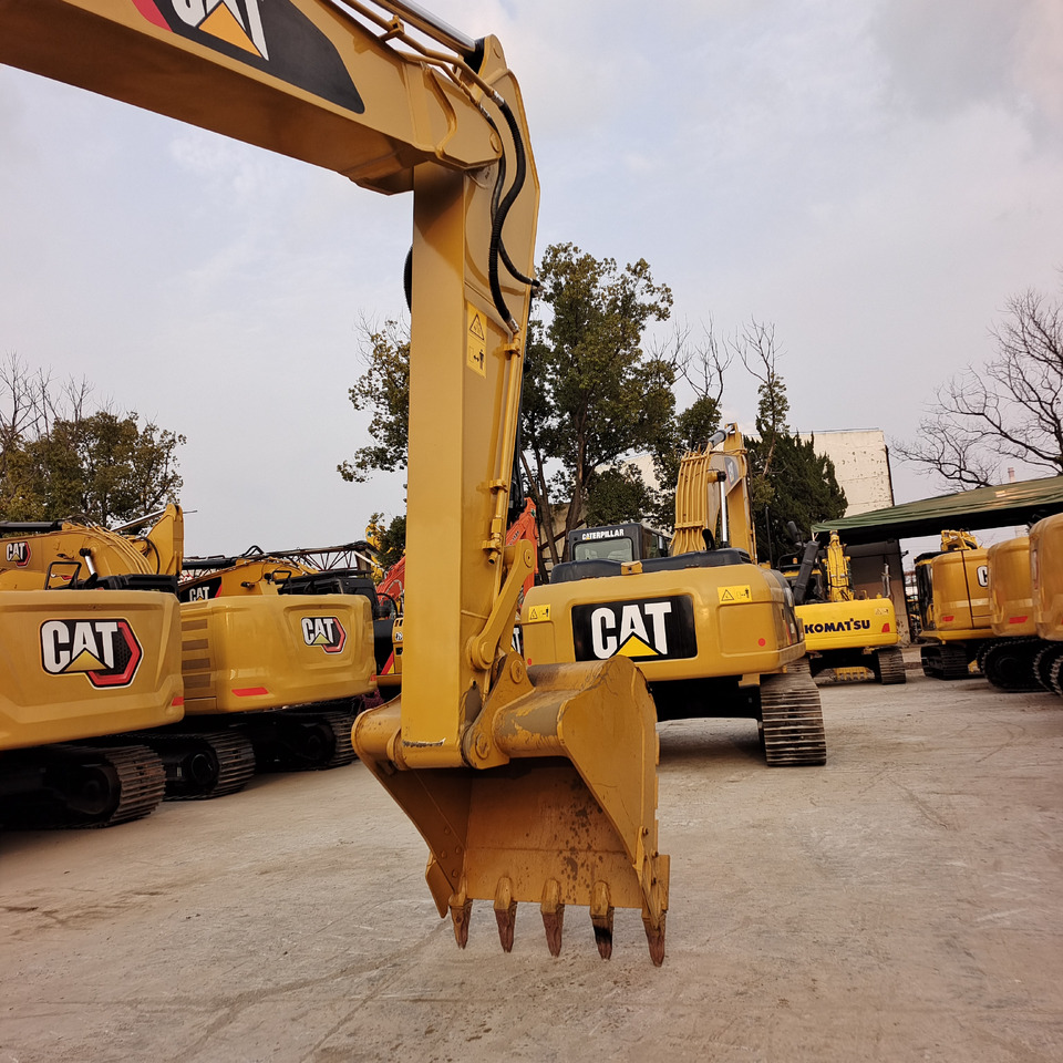 CATERPILLAR 320D CAT 320 D2 L 320GC - Excavadora de cadenas: foto 4 CATERPILLAR 320D CAT 320 D2 L 320GC - Excavadora de cadenas: foto 4