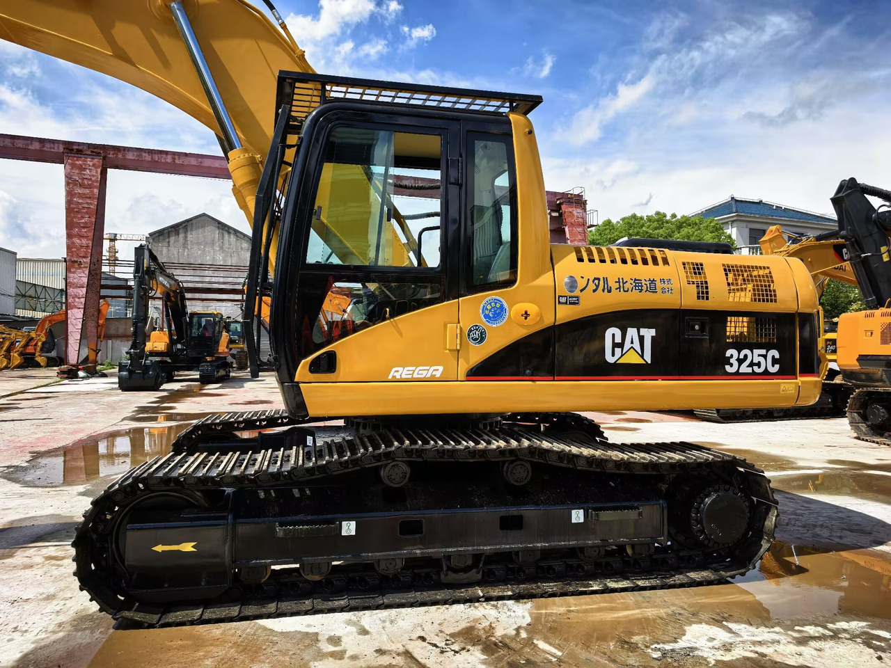 CATERPILLAR 325C CAT 320D2L 330D2L 320GC 330GC - Excavadora de cadenas: foto 1 CATERPILLAR 325C CAT 320D2L 330D2L 320GC 330GC - Excavadora de cadenas: foto 1