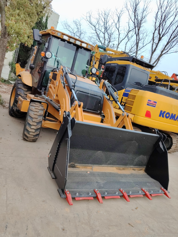 CATERPILLAR 420F CAT - Retroexcavadora: foto 2 CATERPILLAR 420F CAT - Retroexcavadora: foto 2