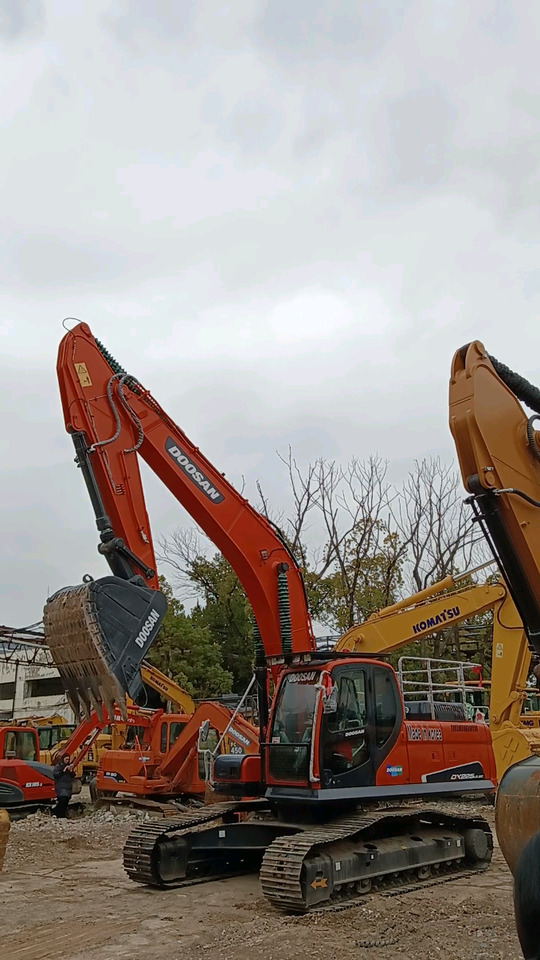 DOOSAN DX225LCA - Excavadora de cadenas: foto 3 DOOSAN DX225LCA - Excavadora de cadenas: foto 3