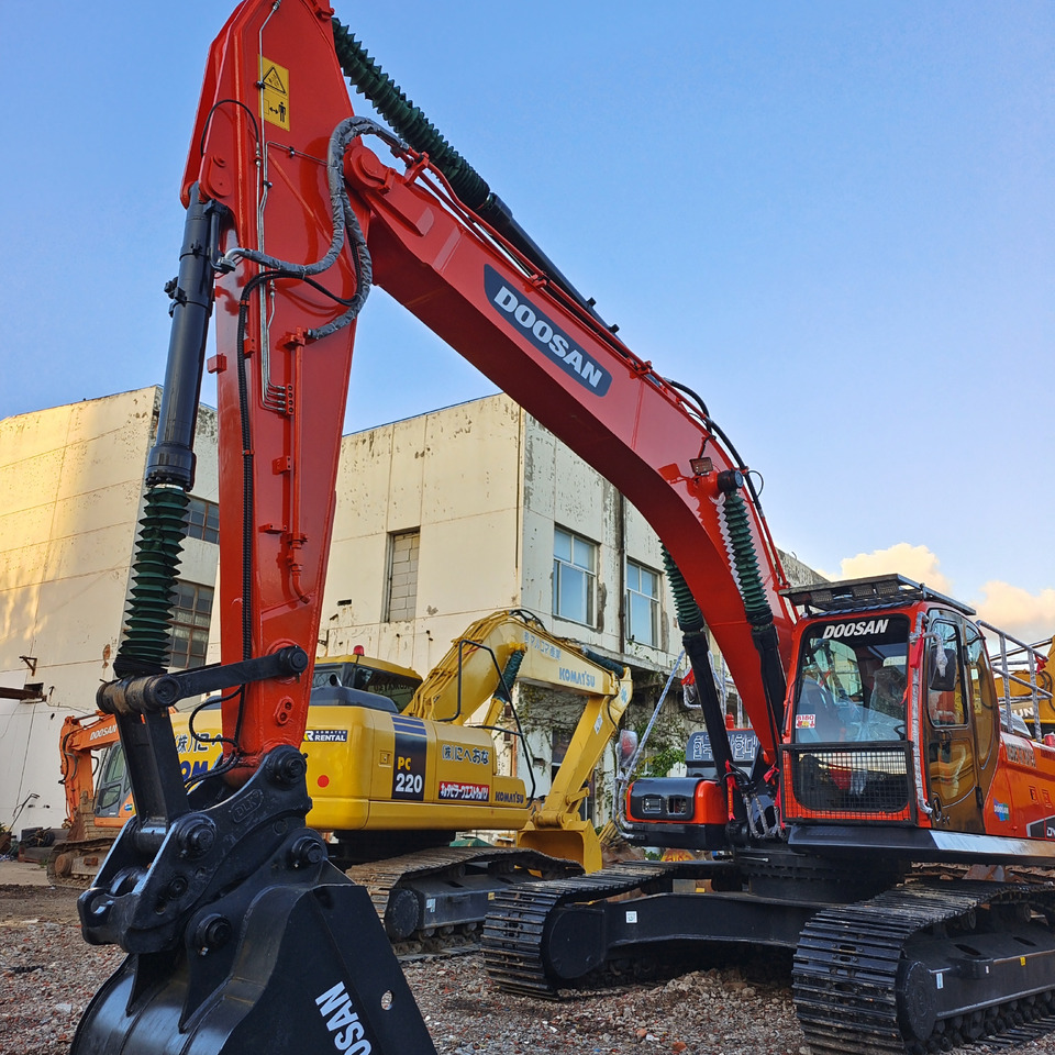 DOOSAN DX300LC-9C DX300 LCA - Excavadora de cadenas: foto 3 DOOSAN DX300LC-9C DX300 LCA - Excavadora de cadenas: foto 3
