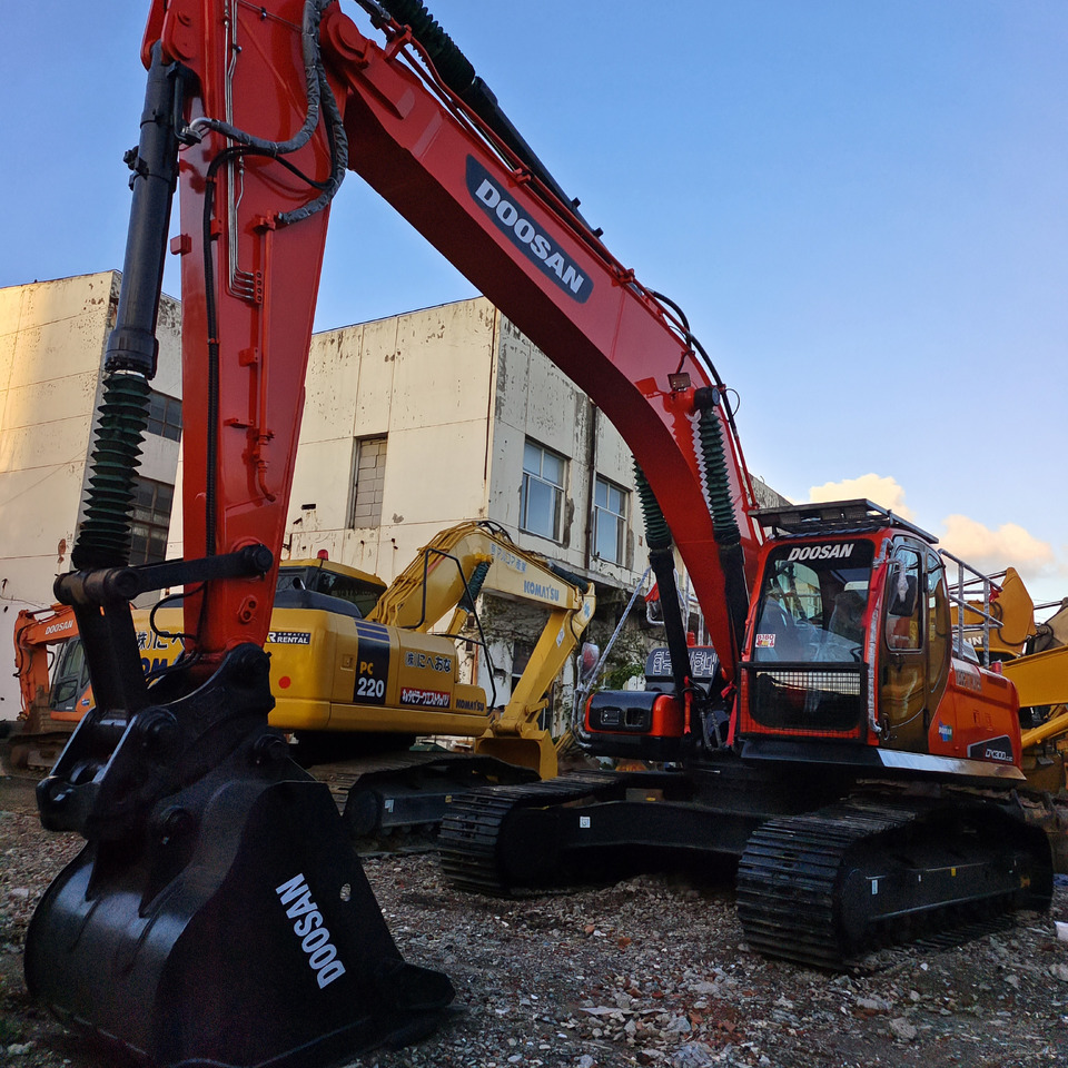DOOSAN DX300LC-9C DX300LCA - Excavadora de cadenas: foto 4 DOOSAN DX300LC-9C DX300LCA - Excavadora de cadenas: foto 4