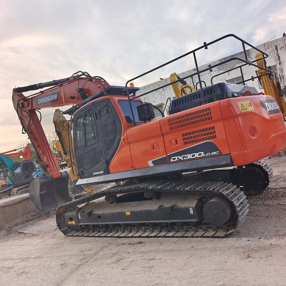 DOOSAN DX300LC-9C DX300LCA - Excavadora de cadenas: foto 5 DOOSAN DX300LC-9C DX300LCA - Excavadora de cadenas: foto 5