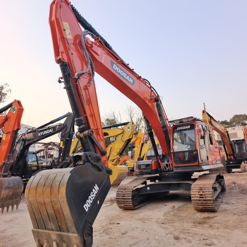 DOOSAN DX300LC-9C DX300LCA - Excavadora de cadenas: foto 5 DOOSAN DX300LC-9C DX300LCA - Excavadora de cadenas: foto 5