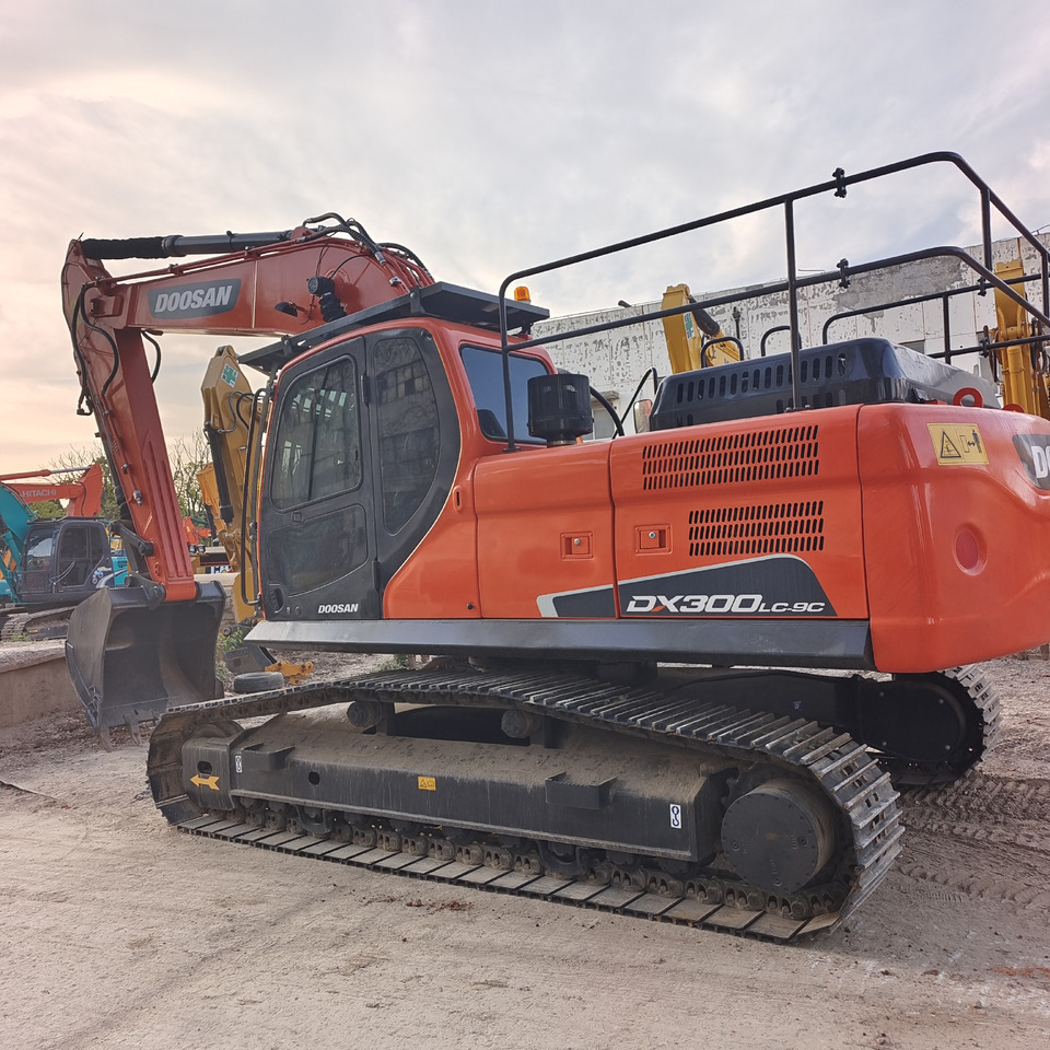 DOOSAN DX300LC-9C DX300LCA - Excavadora de cadenas: foto 5 DOOSAN DX300LC-9C DX300LCA - Excavadora de cadenas: foto 5