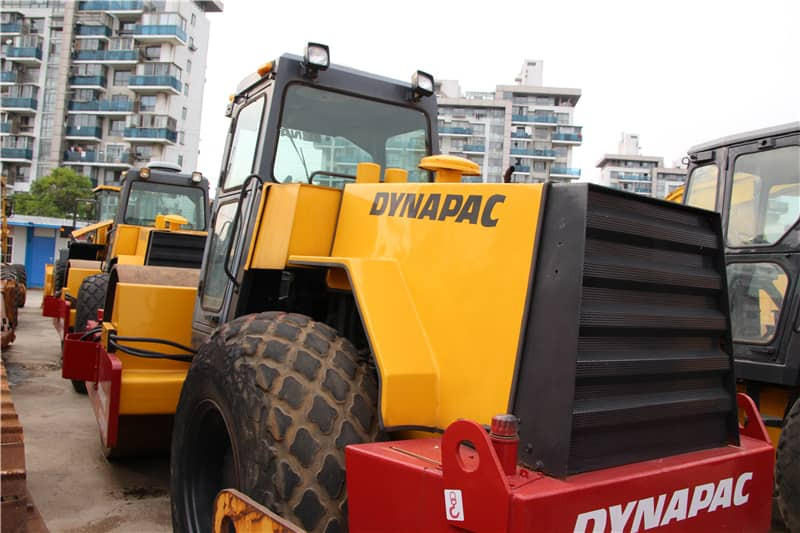 Apisonadora de asfalto DYNAPAC CA 301 D: foto 11