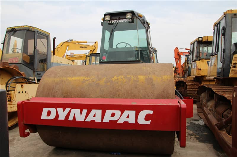 DYNAPAC CA301D - Apisonadora de asfalto: foto 2 DYNAPAC CA301D - Apisonadora de asfalto: foto 2