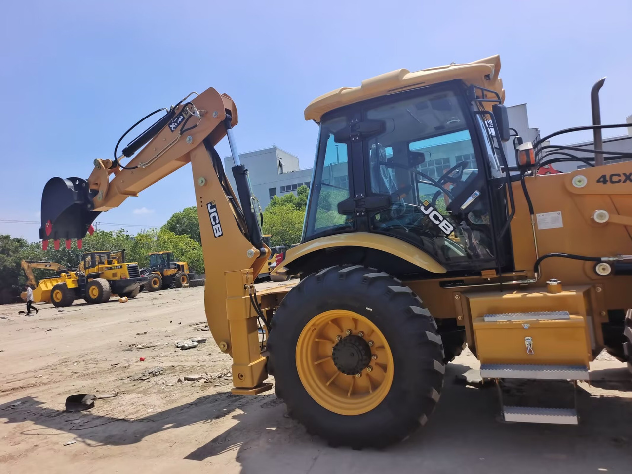 JCB 4CX BRAND NEW 4 BY 4 DRIVE - Retroexcavadora: foto 5 JCB 4CX BRAND NEW 4 BY 4 DRIVE - Retroexcavadora: foto 5