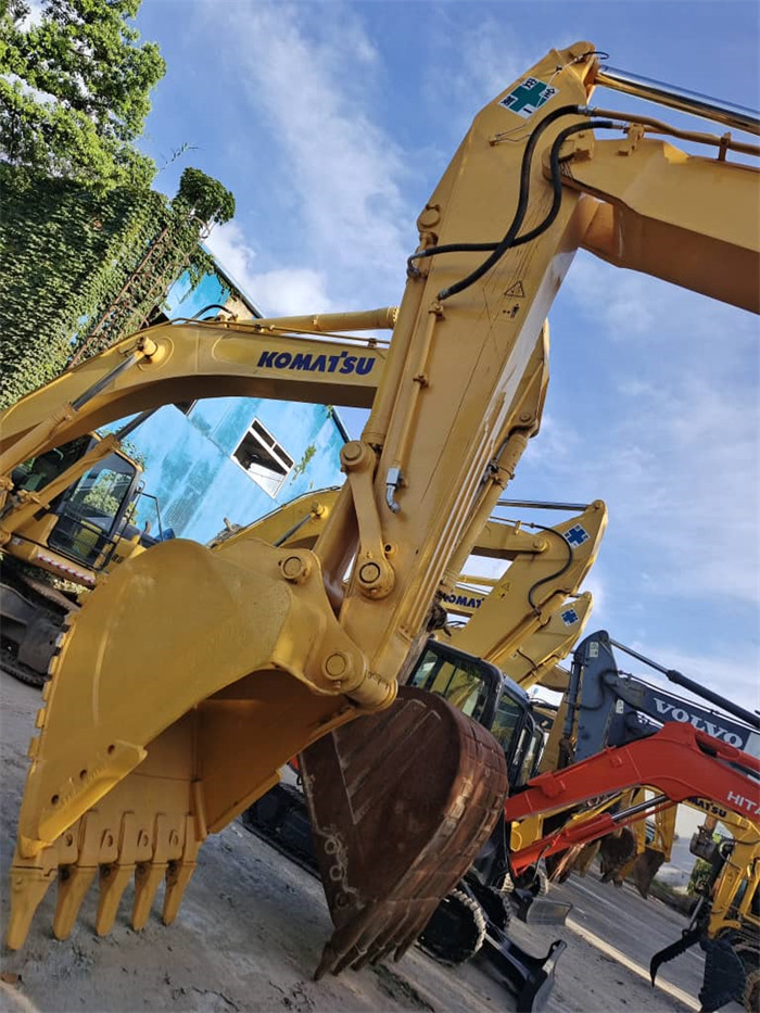 KOMATSU PC400-8 R - Excavadora de cadenas: foto 2 KOMATSU PC400-8 R - Excavadora de cadenas: foto 2