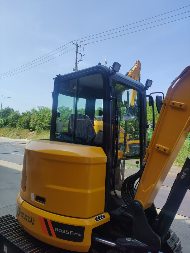 LIUGONG 9035F ZTSG4 BRAND NEW 3.8 TON 3 TON 4 TON MINI DIGGER - Miniexcavadora: foto 4 LIUGONG 9035F ZTSG4 BRAND NEW 3.8 TON 3 TON 4 TON MINI DIGGER - Miniexcavadora: foto 4