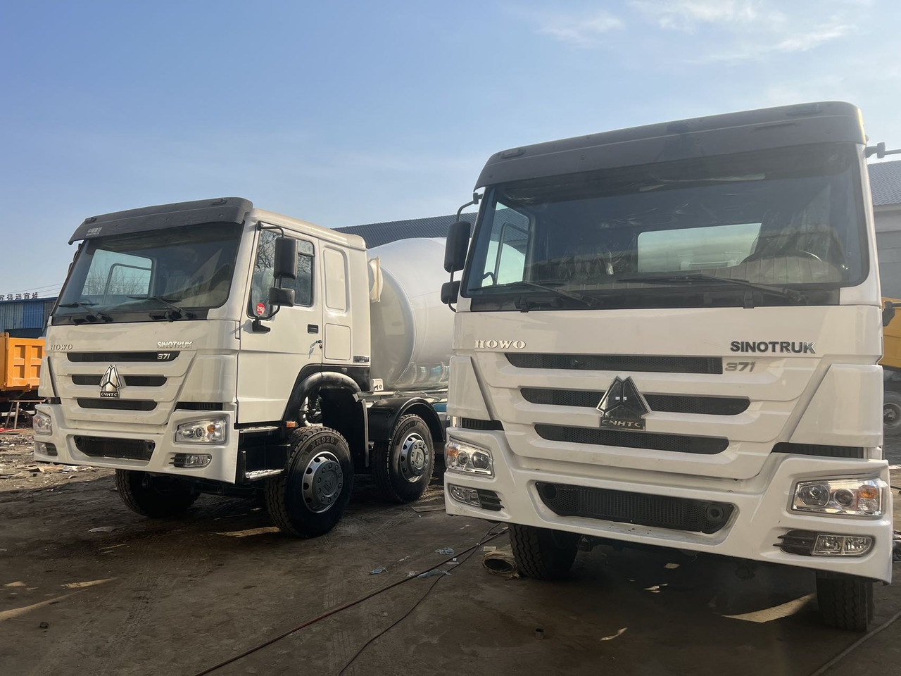 SINOTRUK HOWO 371 8X4 16 Cubic Meter SINOTRUK Howo Concrete Mixer Truck - Camión hormigonera: foto 3 SINOTRUK HOWO 371 8X4 16 Cubic Meter SINOTRUK Howo Concrete Mixer Truck - Camión hormigonera: foto 3