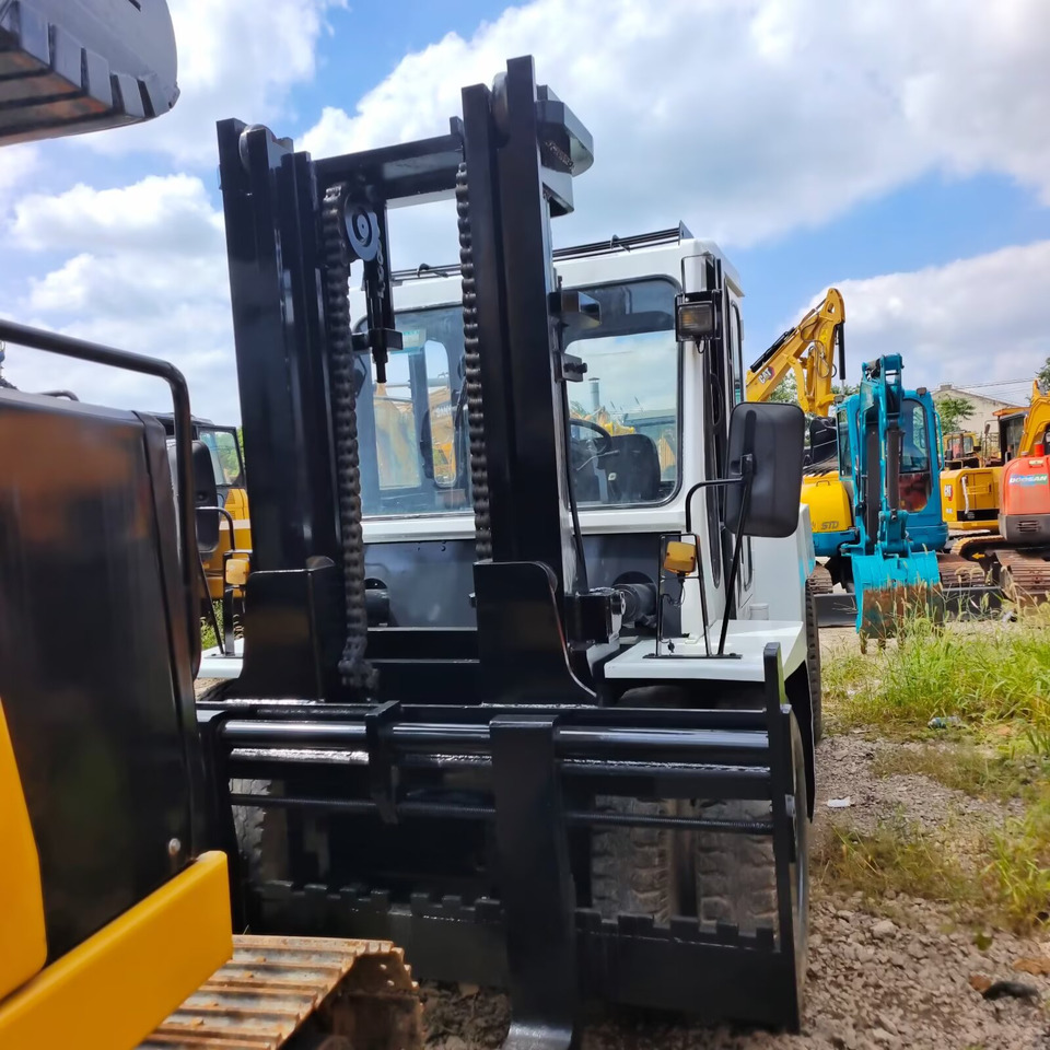 TCM FD100 10 TON - Carretilla elevadora diésel: foto 3 TCM FD100 10 TON - Carretilla elevadora diésel: foto 3