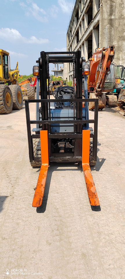 TOYOTA FD35 - Carretilla elevadora diésel: foto 2 TOYOTA FD35 - Carretilla elevadora diésel: foto 2