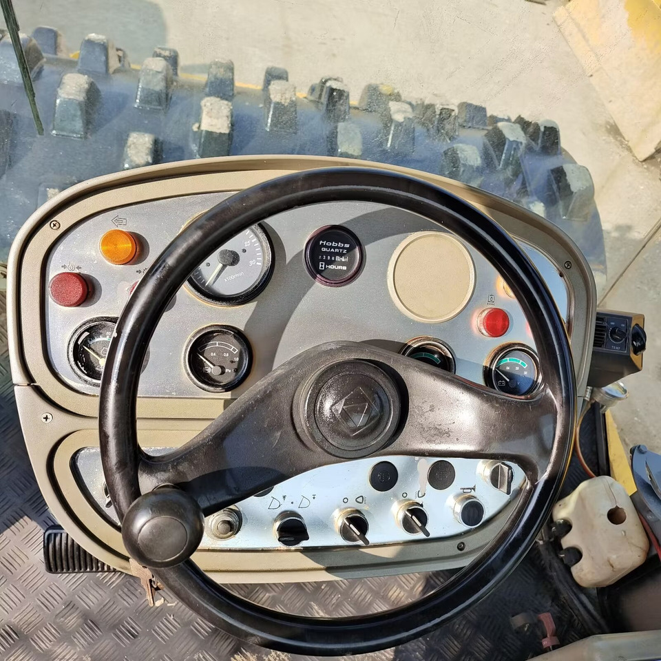 XCMG XS223J SHEEP FOOT PAD - Apisonadora de asfalto: foto 4 XCMG XS223J SHEEP FOOT PAD - Apisonadora de asfalto: foto 4