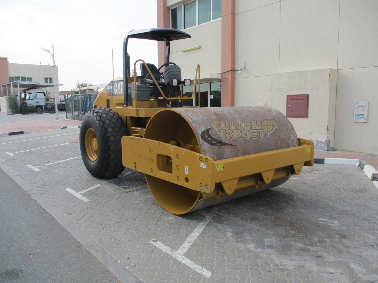CATERPILLAR CS533E VIBRATORY ROLLER - Apisonadora de asfalto: foto 1 CATERPILLAR CS533E VIBRATORY ROLLER - Apisonadora de asfalto: foto 1
