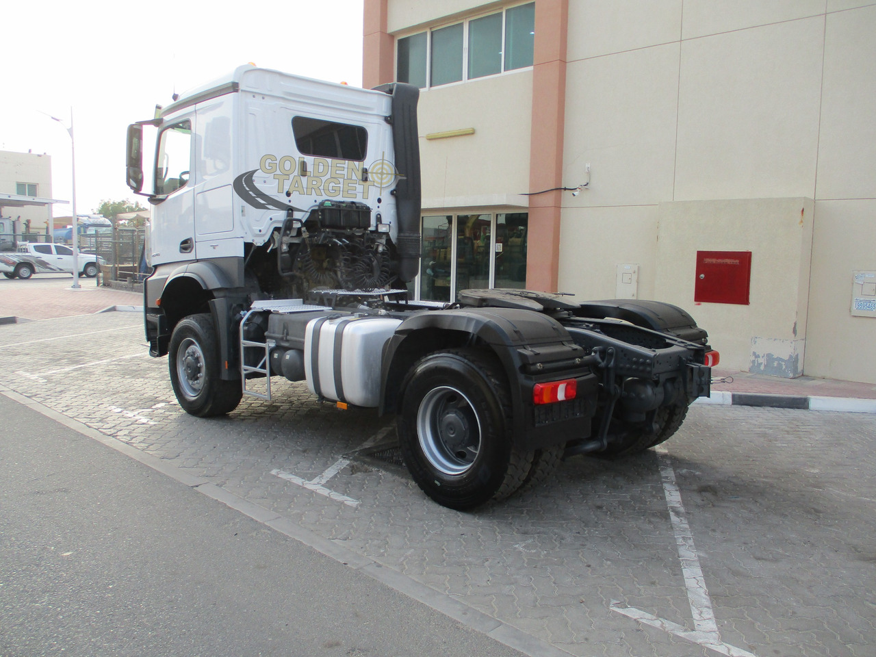 Mercedes-Benz Actros 2045 4x4 Head Truck - Cabeza tractora: foto 4 Mercedes-Benz Actros 2045 4x4 Head Truck - Cabeza tractora: foto 4
