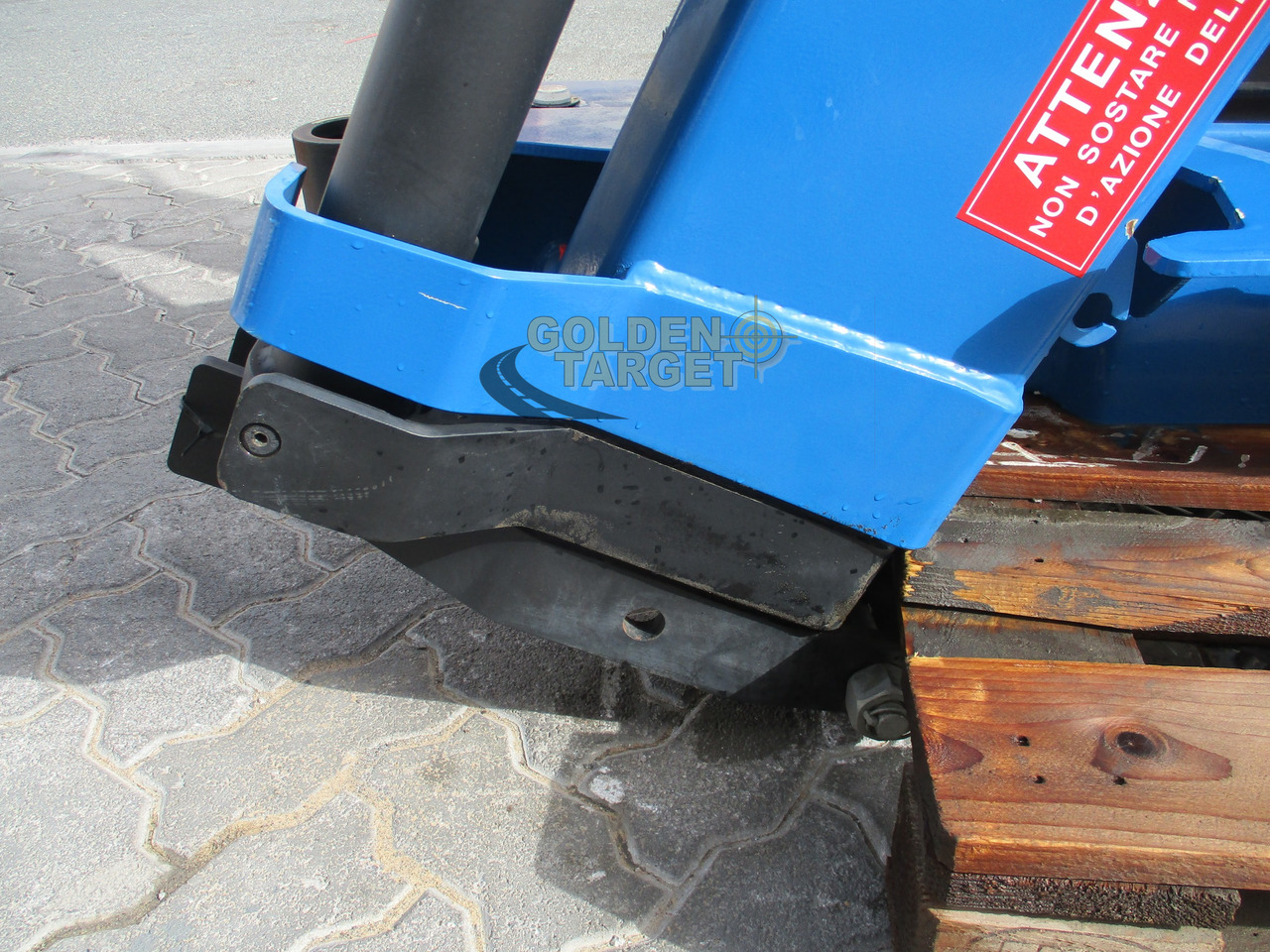 ING BONFIGLIOLI IBP 8000 M / 2SI CRANE - Grúa para camión para Camión: foto 5 ING BONFIGLIOLI IBP 8000 M / 2SI CRANE - Grúa para camión para Camión: foto 5