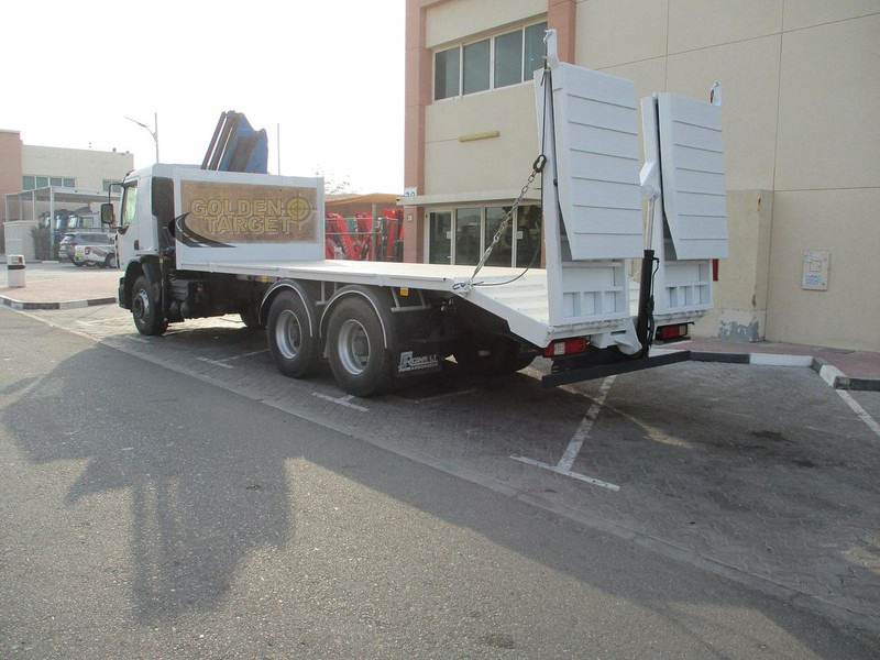 Renault KERAX 380 - Autogrúa: foto 4 Renault KERAX 380 - Autogrúa: foto 4