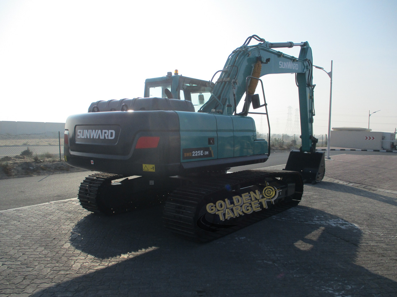 SUNWARD SWE225E-3H Hydraulic Excavator - Excavadora de cadenas: foto 3 SUNWARD SWE225E-3H Hydraulic Excavator - Excavadora de cadenas: foto 3