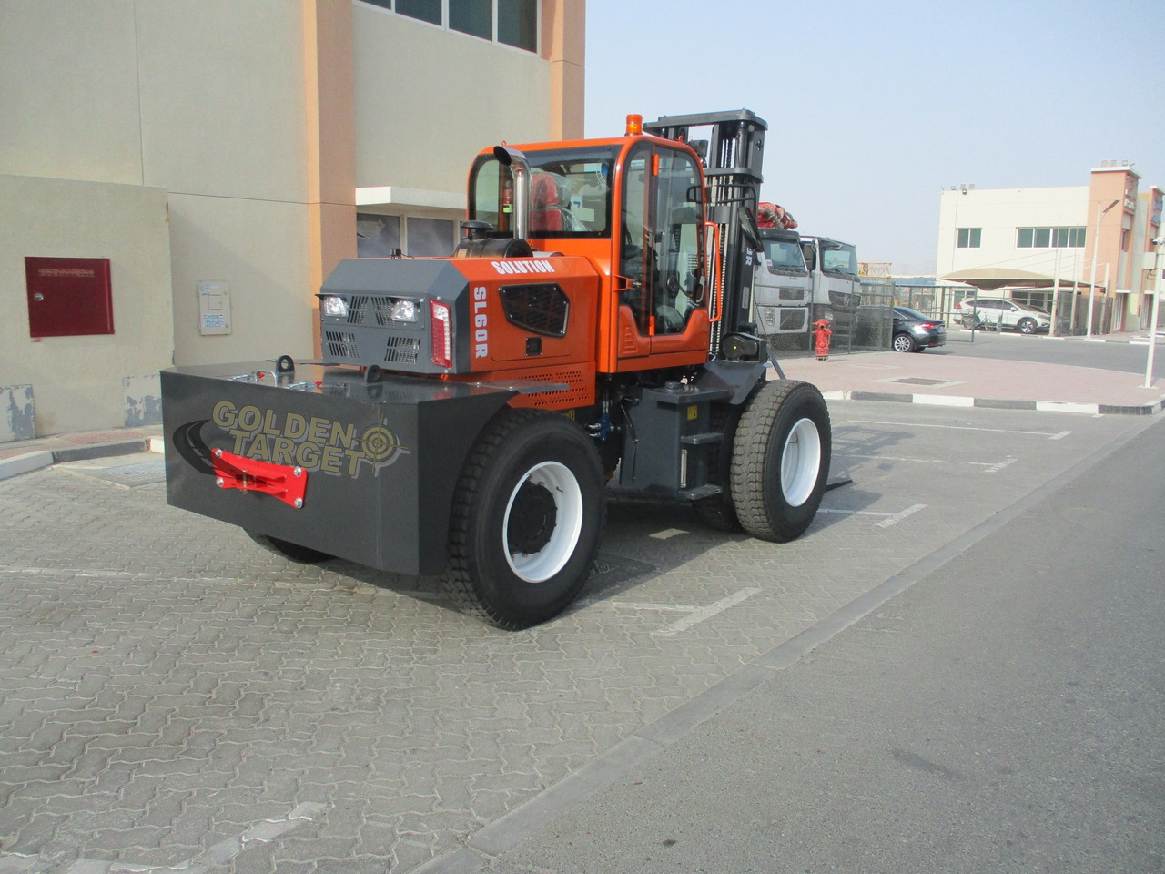 Solution SL60R Rough Terrain Forklift - Carretilla elevadora diésel: foto 3 Solution SL60R Rough Terrain Forklift - Carretilla elevadora diésel: foto 3